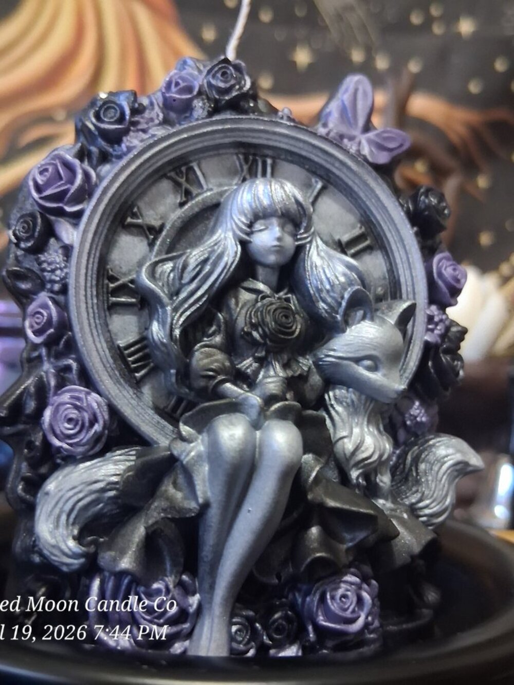 Alice in Time Candle - Picture 2 of 16